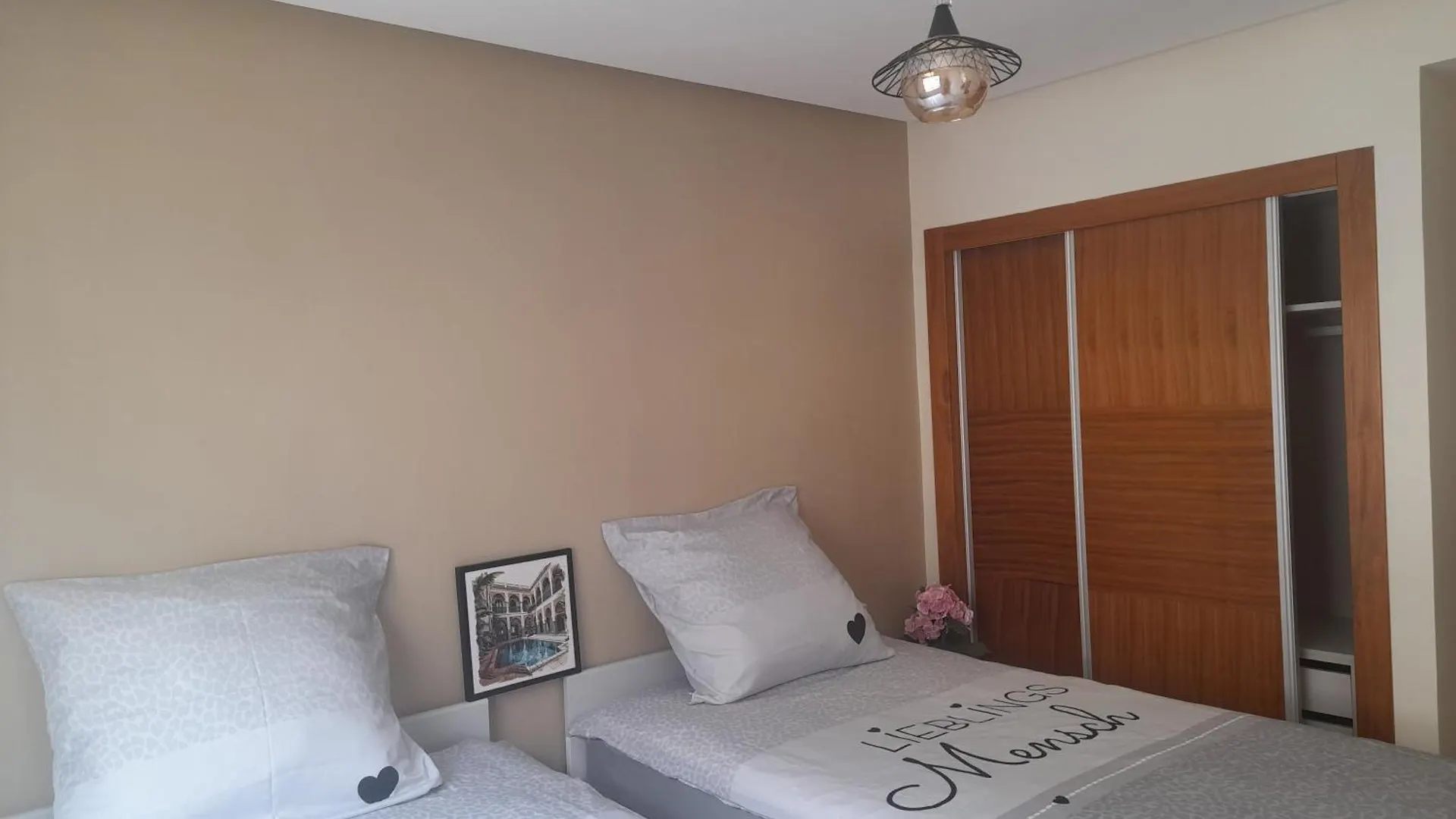 Lara Apartment- Beach Marina Agadir 0*,  Maroko