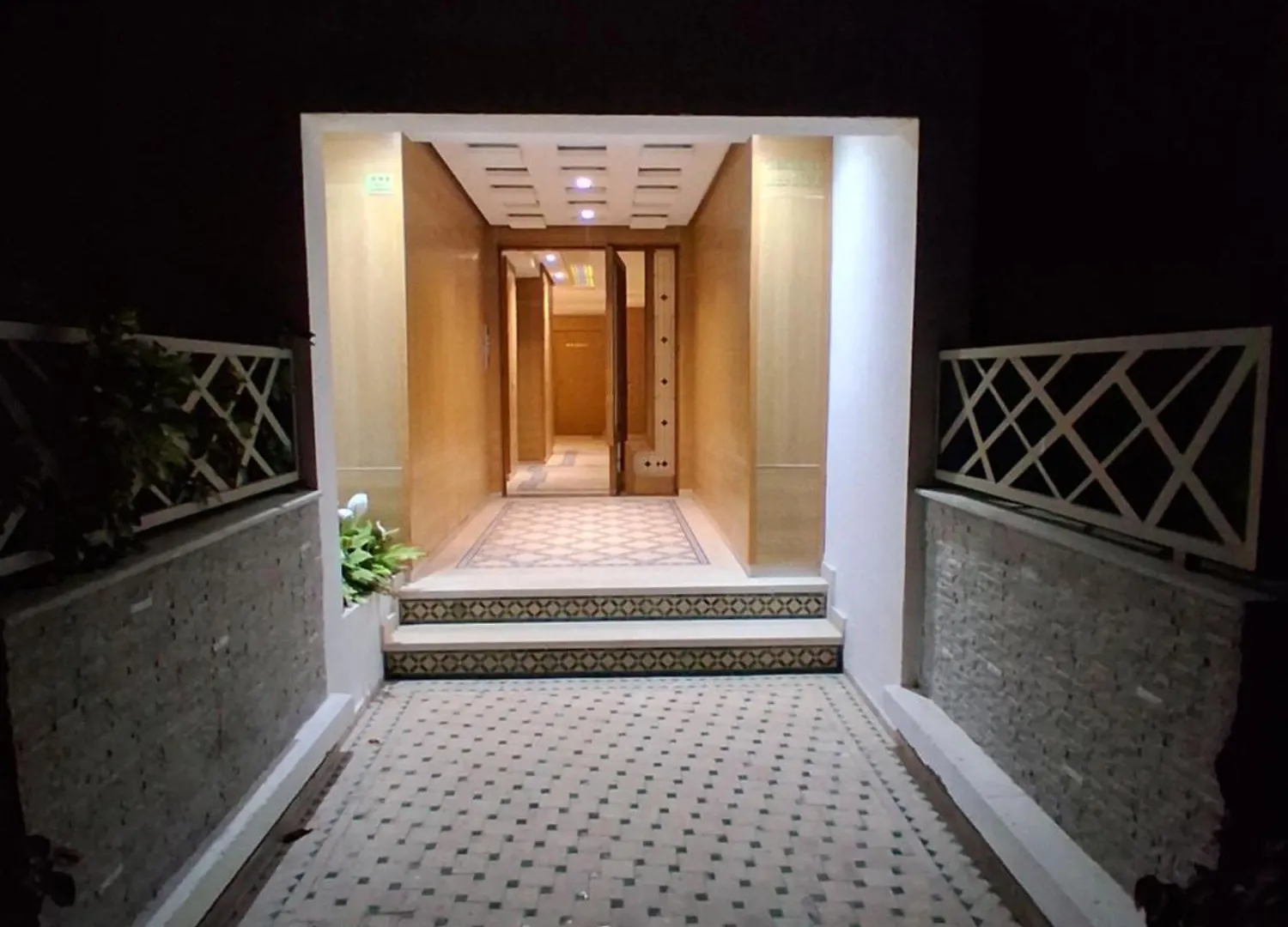 Lara Apartment- Beach Marina Agadir 0*,