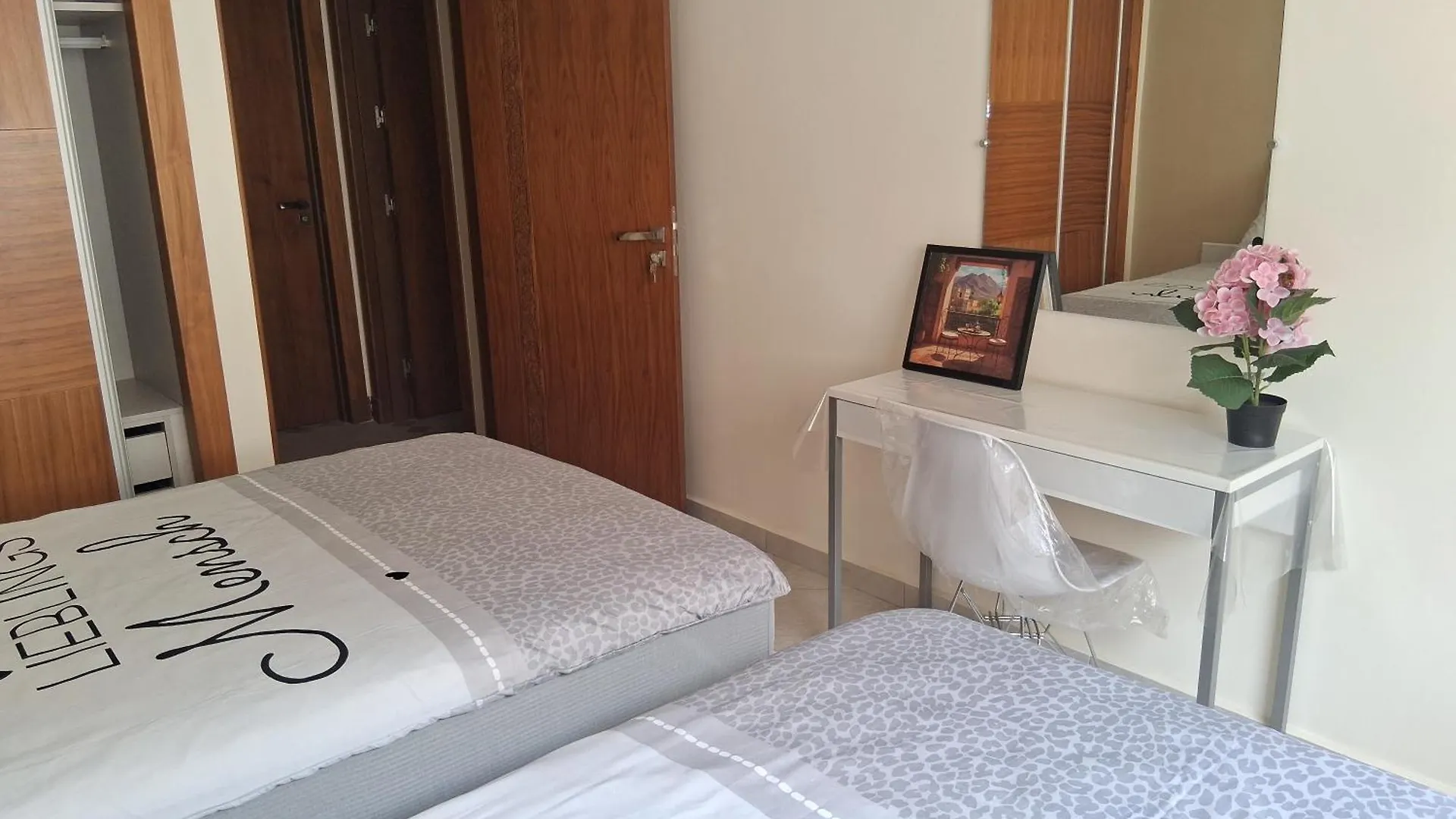 Lara Apartment- Beach Marina Agadir